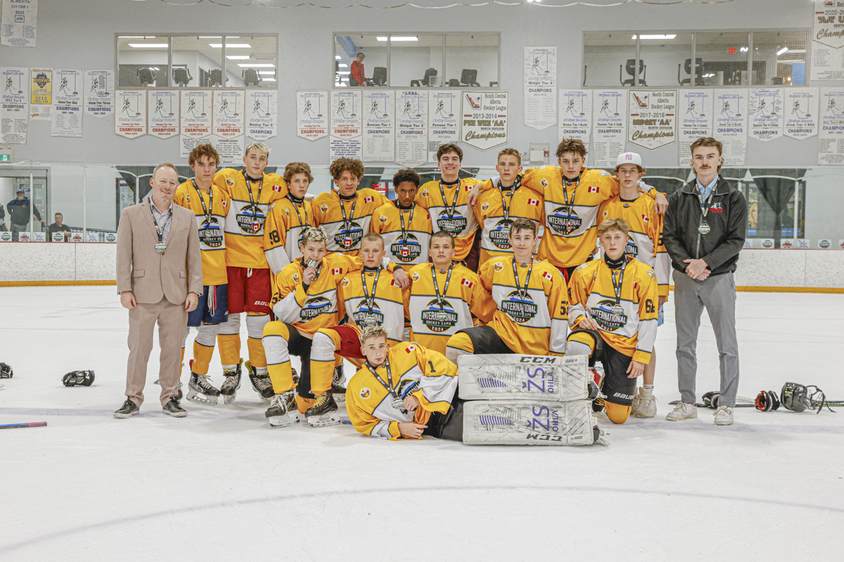 U18 Silver medal team photo